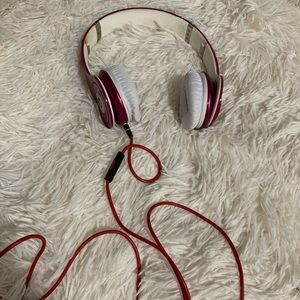 Beats Solo HD Pink Headphones